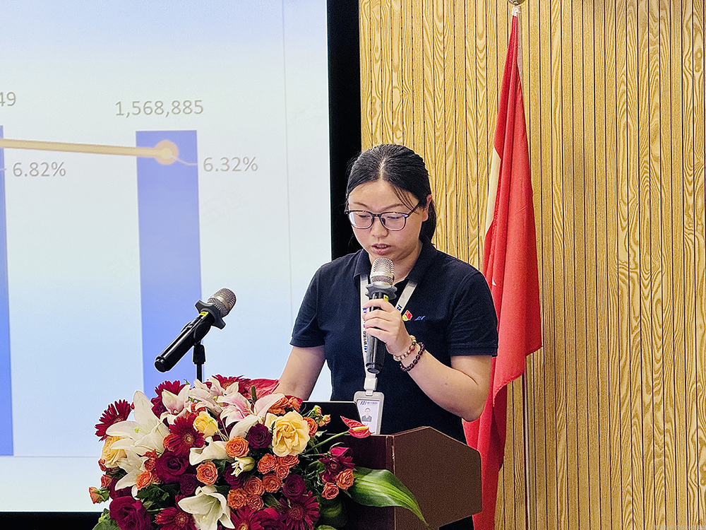 十七載精耕筑夢(mèng)，“五新”戰略啟新程  精華股份十七周年慶暨2025年半年度經(jīng)營(yíng)會(huì )議圓滿(mǎn)召開(kāi)(圖4)