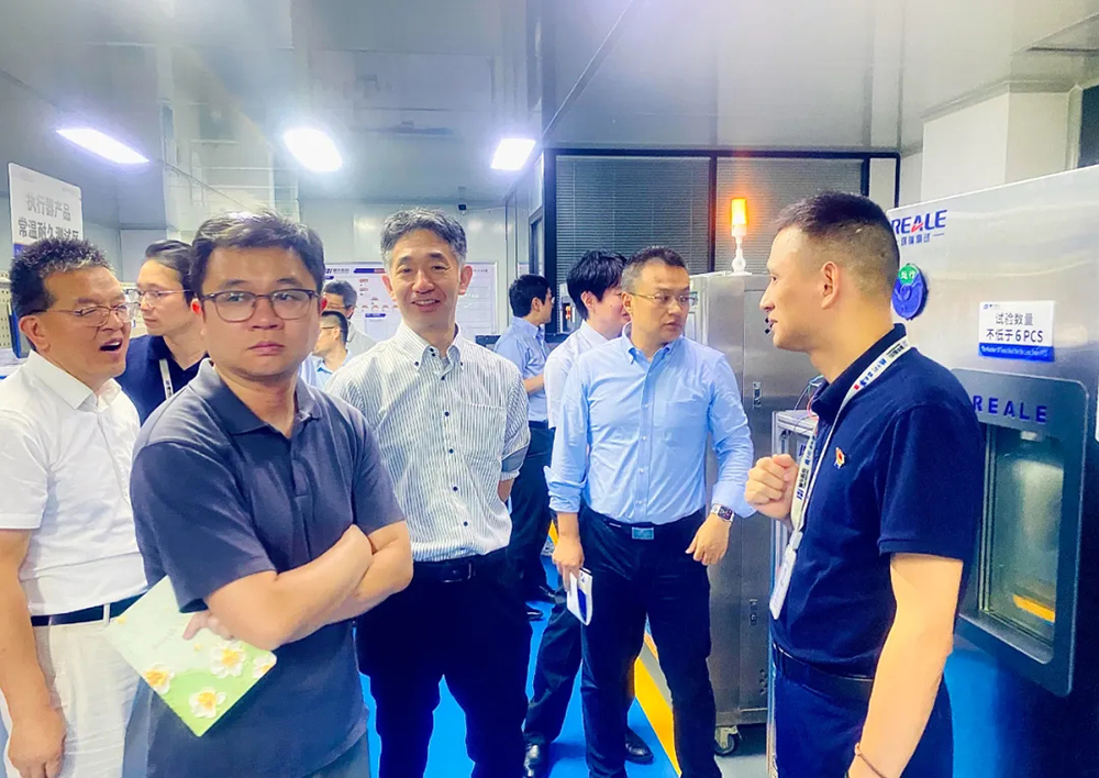 阿爾卑斯無(wú)錫研發(fā)中心一行蒞臨我司參觀(guān)交流(圖1) 阿爾卑斯無(wú)錫研發(fā)中心一行蒞臨我司參觀(guān)交流(圖1)