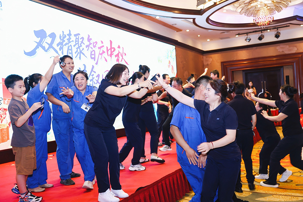 雙精聚智慶中秋，共敘團圓話(huà)未來(lái)  精成車(chē)業(yè) & 精華股份2025年中秋團圓宴圓滿(mǎn)舉行(圖9)